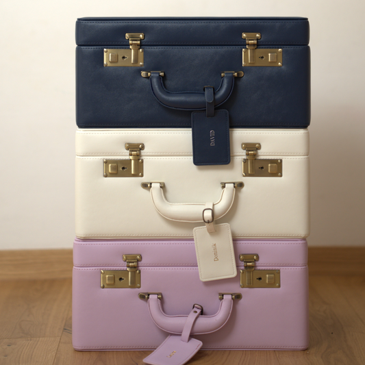 IVANO Personalisierter Andenken-Koffer aus PU-Leder | Ivory White, Navy Blue & Lilac Purple